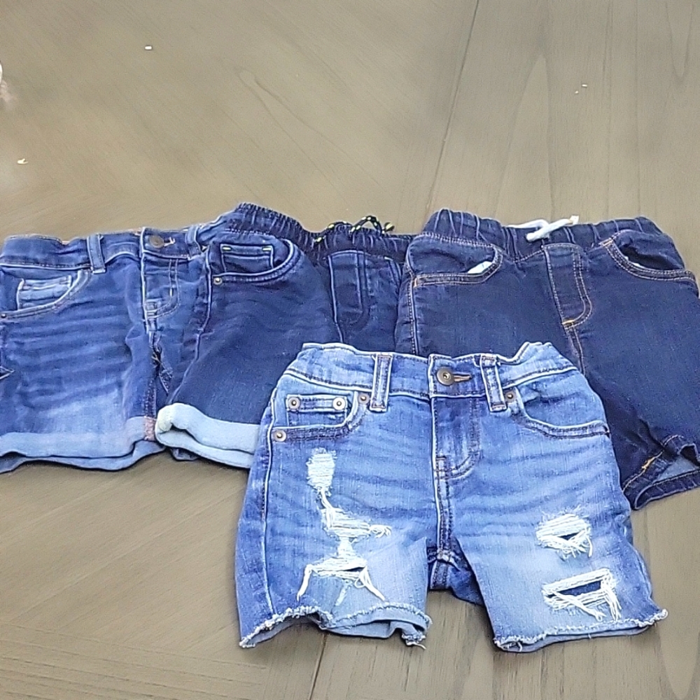 Bundle Boys denim shorts 3t